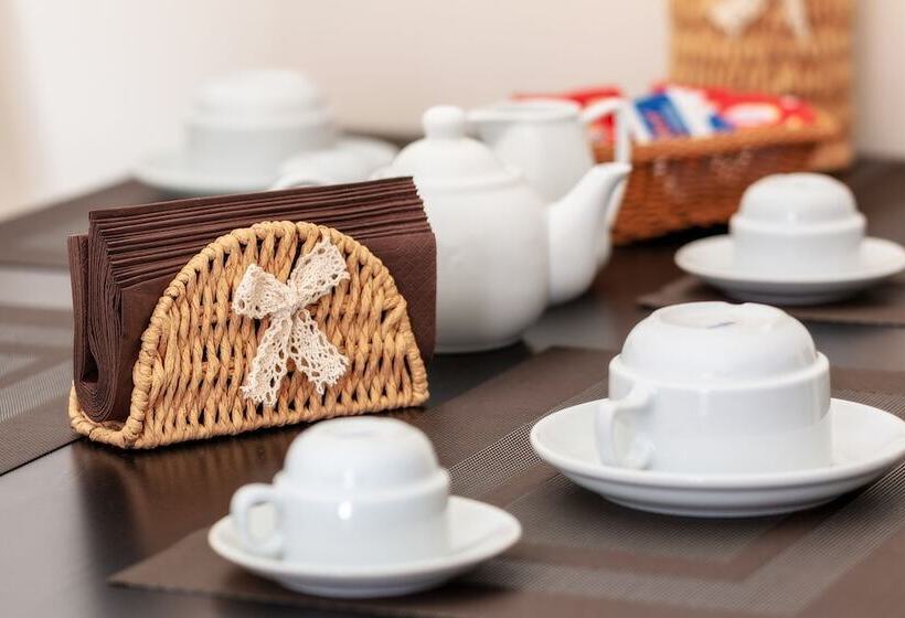 B&b Mariella S House