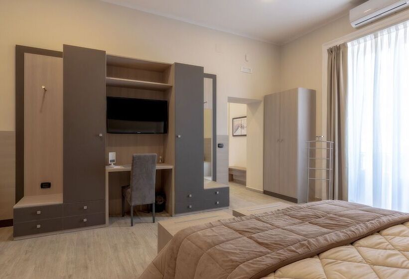 B&b Mariella S House