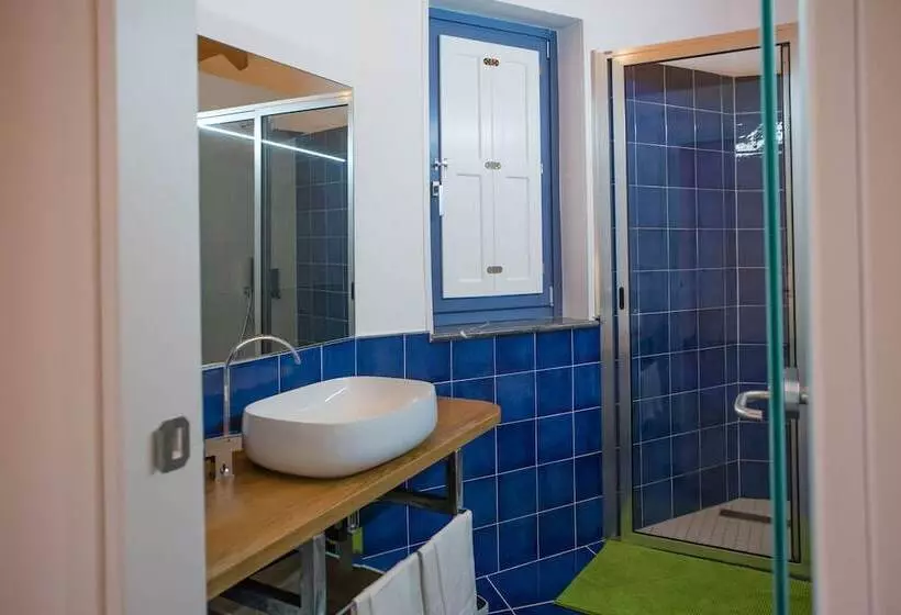 Aamiaismajoitus (B&B) Ispani Inn Resort