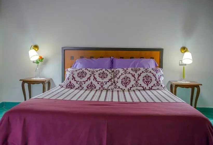 Aamiaismajoitus (B&B) Ispani Inn Resort