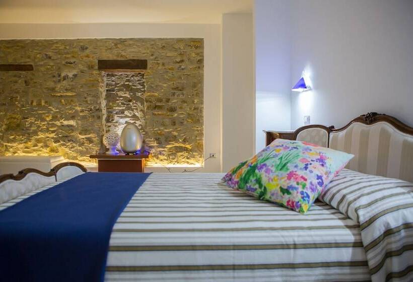 مبيت وإفطار Ispani Inn Resort