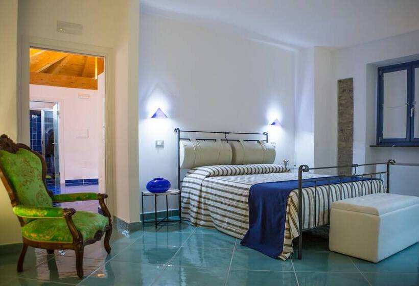 مبيت وإفطار Ispani Inn Resort