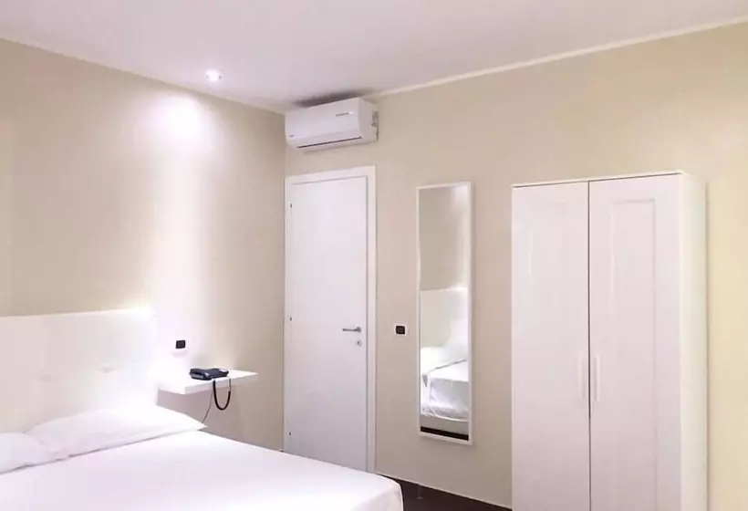 簡易ホテル Glem