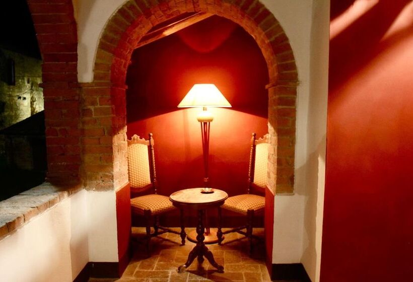 Сельский отель Agriturismo Castello Di Saltemnano