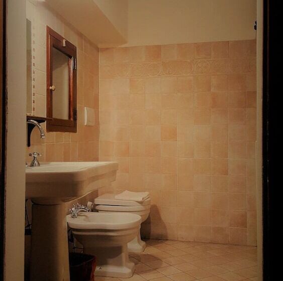 Сельский отель Agriturismo Castello Di Saltemnano