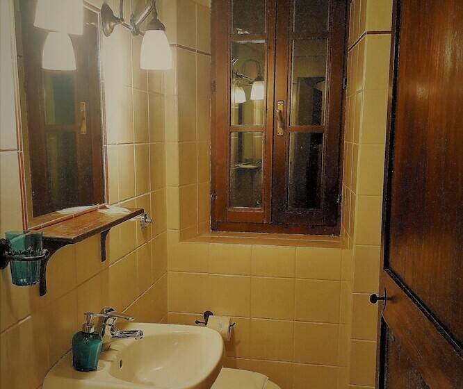 Сельский отель Agriturismo Castello Di Saltemnano