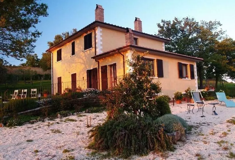 Maaseutuhotelli Agriturismo I Lapi