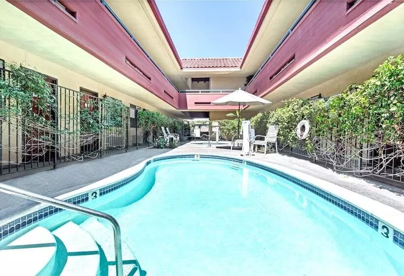 モーテル Vantage Point Inn Woodland Hills