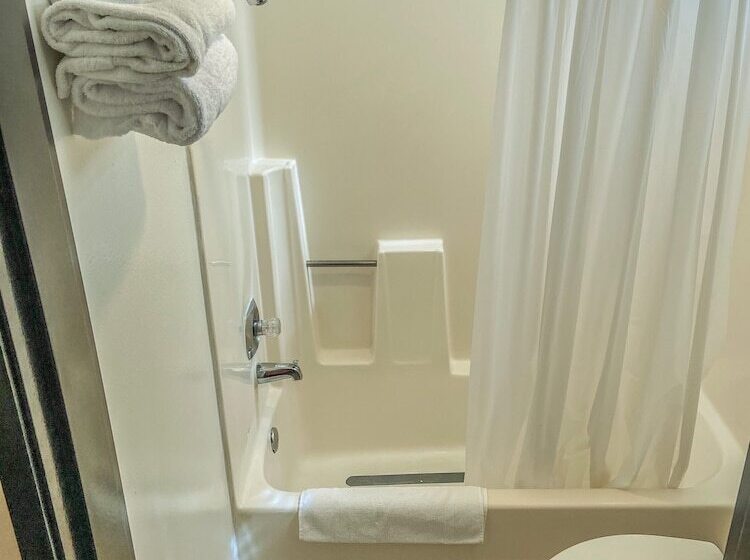 Мотель Vantage Point Inn Woodland Hills