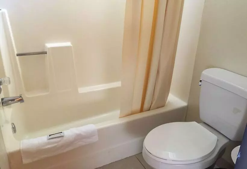 モーテル Vantage Point Inn Woodland Hills