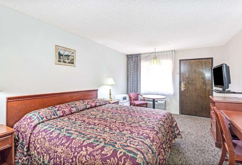 Мотель Vantage Point Inn Woodland Hills