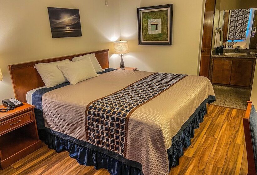 Мотель Vantage Point Inn Woodland Hills