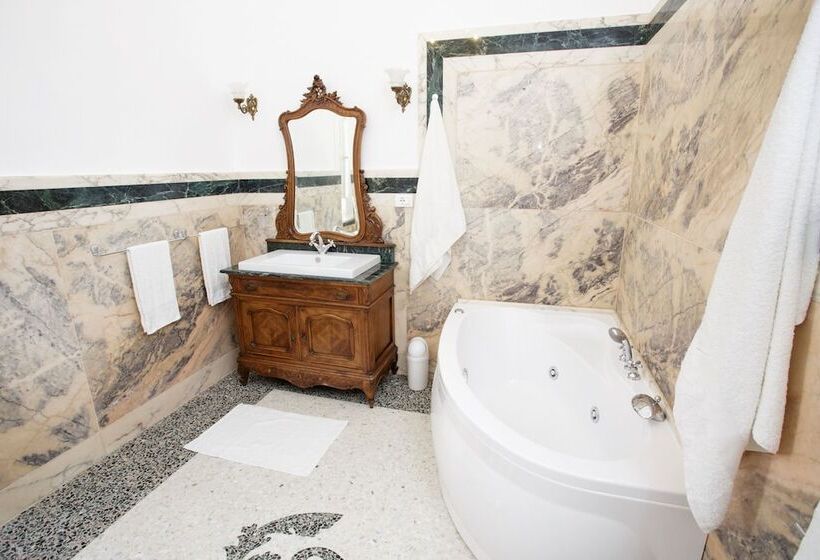 פנסיון La Villa Degli Angeli