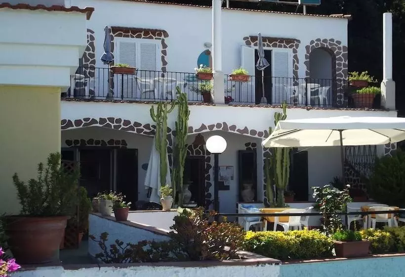 Villa Raffaela B&b