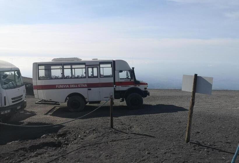 مبيت وإفطار Casa Degli Ulivi Etna