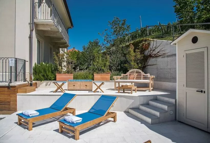 Hostelli Villa Vitae