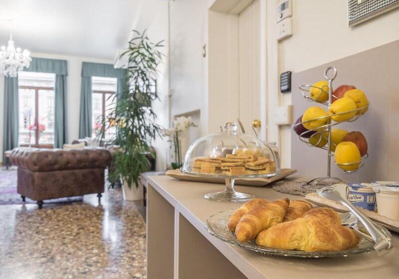 호텔 Grand Canal Suites