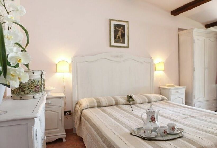 فندق Il Poggio Dei Pettirossi