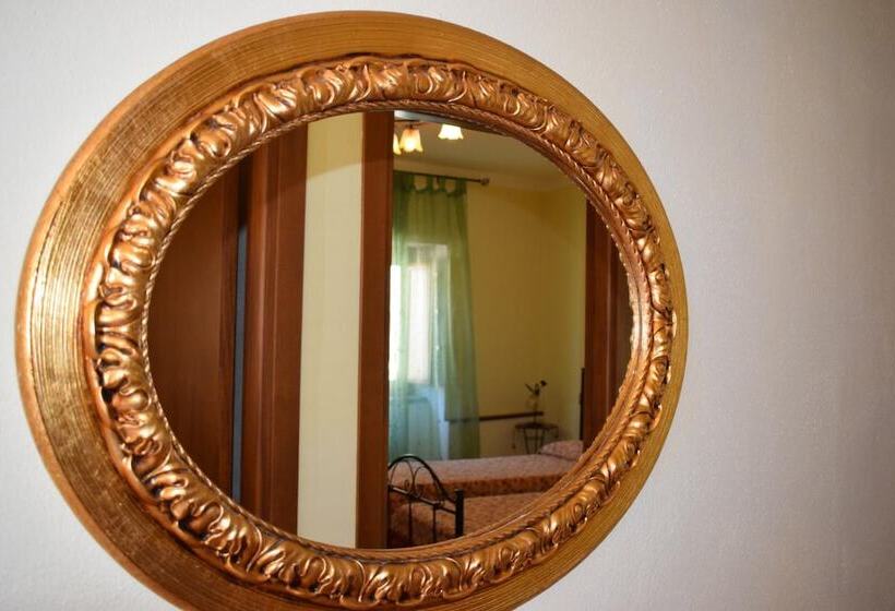 مبيت وإفطار Antica Dimora Del Sole