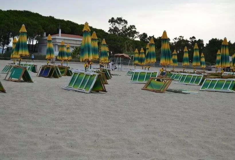 Lomakeskus Villaggio La Fenice