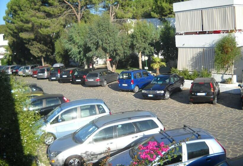 渡假胜地  Villaggio La Fenice