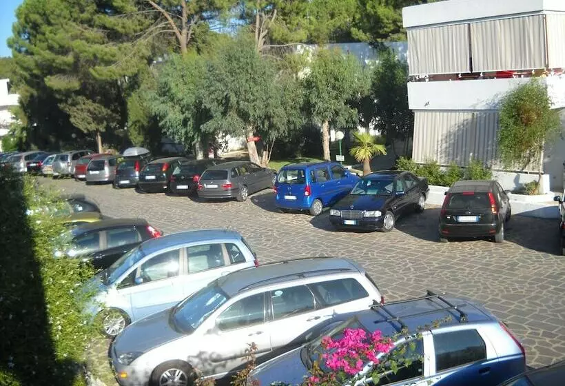 Lomakeskus Villaggio La Fenice