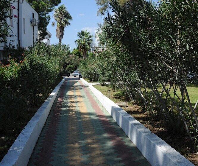 渡假胜地  Villaggio La Fenice