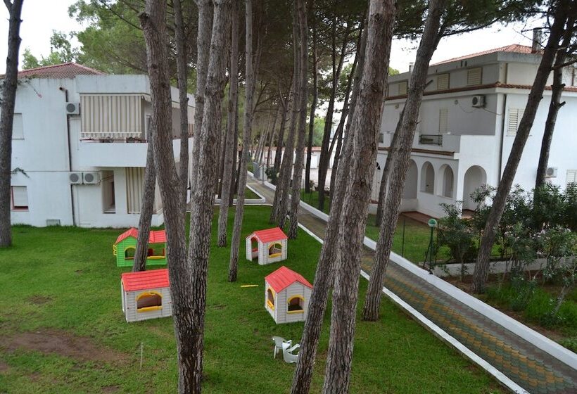 渡假胜地  Villaggio La Fenice