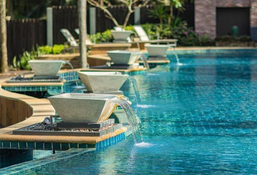 Andaman White Beach Resort Sha Plus