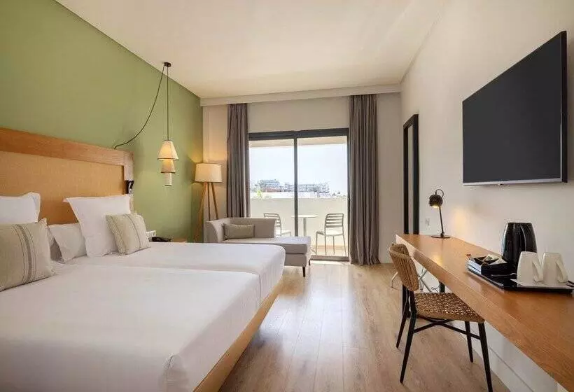 Hotel Aluasoul Costa Adeje   New Opening