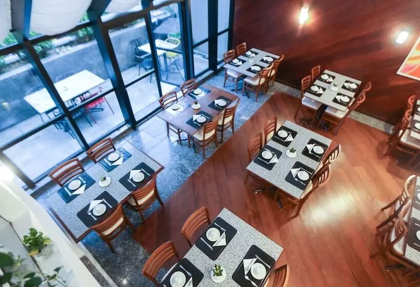 호텔 Bristol Metropolitan Curitiba Centro