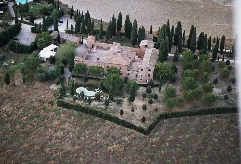 ホテル Castello Di Leonina Relais Adults Only