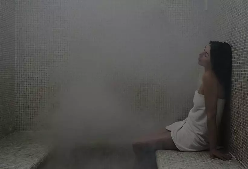 ホテル Castello Di Leonina Relais Adults Only