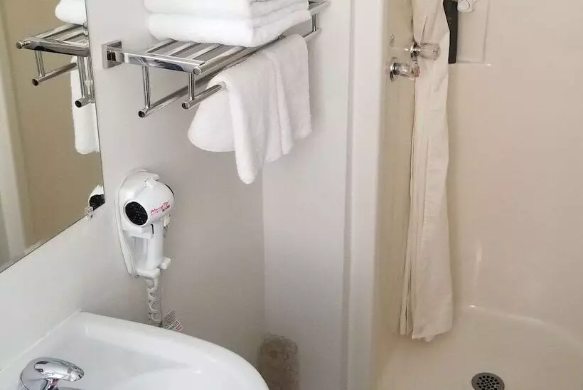 Hotel Coastal Inn Antigonish