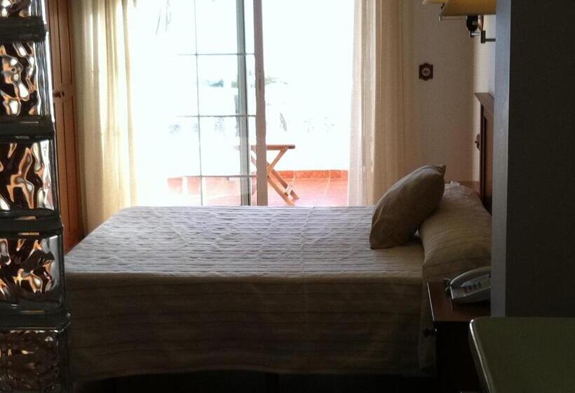 Hotel Donde Caparrós