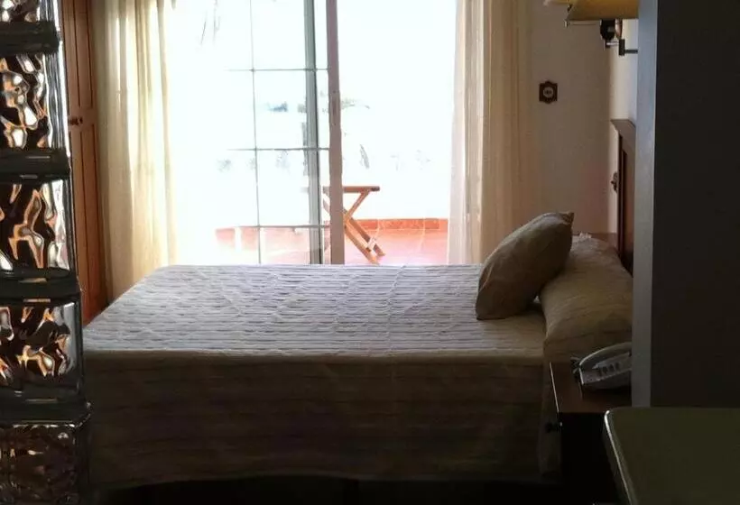 Hotel Donde Caparrós