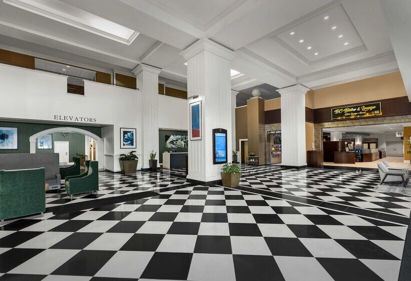 فندق Doubletree By Hilton Chicago O Hare Airport Rosemont