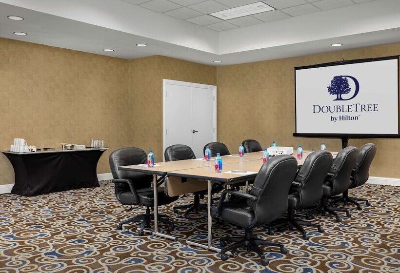 فندق Doubletree By Hilton Chicago O Hare Airport Rosemont