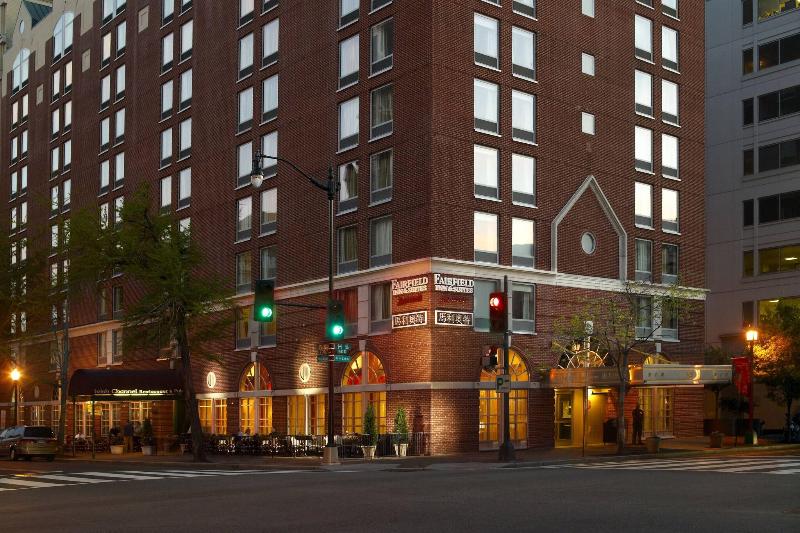 فندق Fairfield Inn & Suites By Marriott Washington Downtown