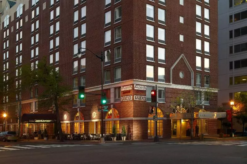 ホテル Fairfield Inn & Suites By Marriott Washington Downtown