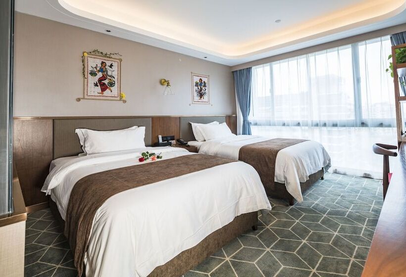 בית מלון כפרי Guilin Plaza