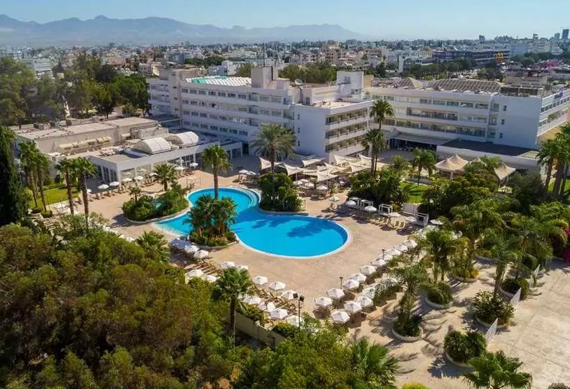 هتل Hilton Nicosia