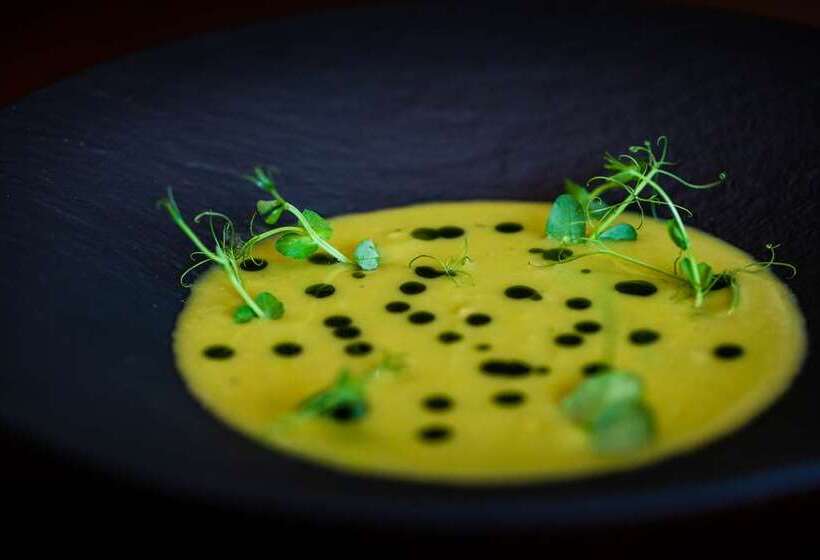 هتل Hilton Nicosia