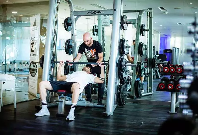 هتل Hilton Nicosia