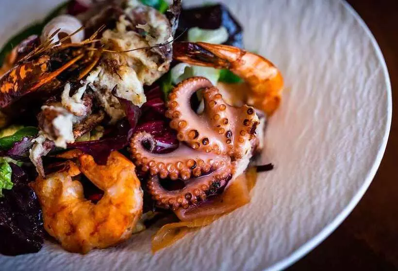 هتل Hilton Nicosia