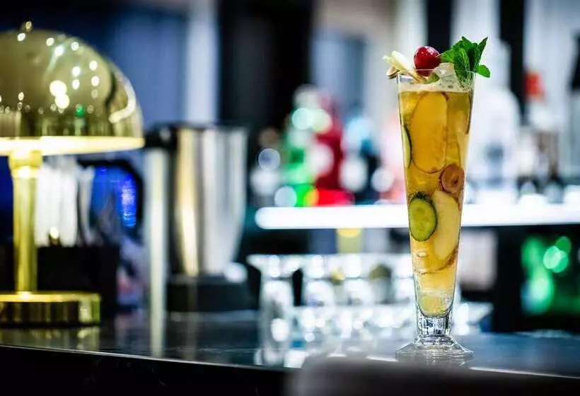 هتل Hilton Nicosia