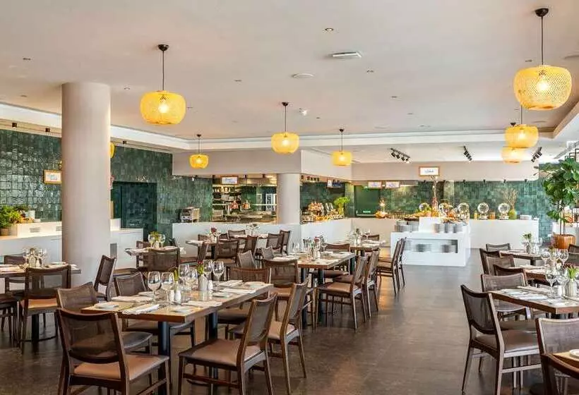 هتل Hilton Nicosia