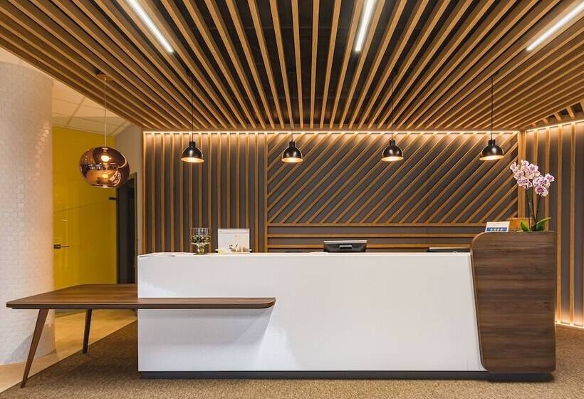 酒店 Holiday Inn Budapest Budaörs, An Ihg