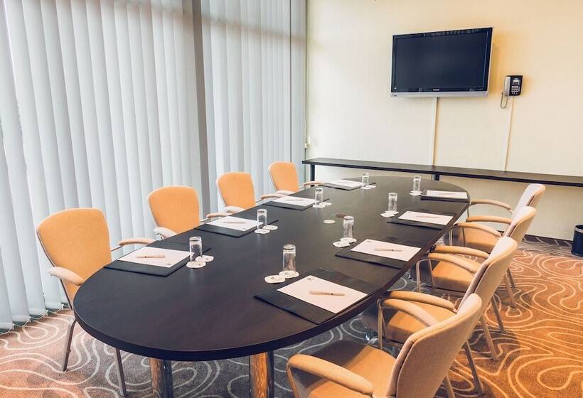 酒店 Holiday Inn Budapest Budaörs, An Ihg