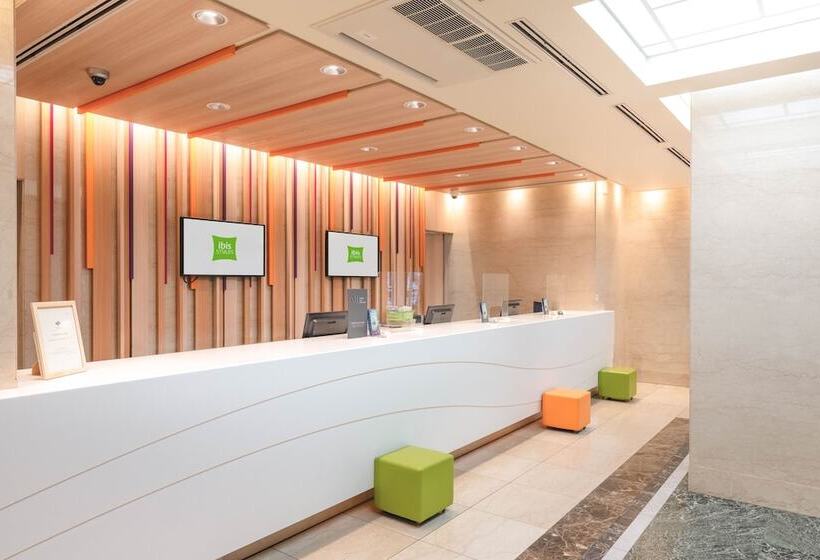 ホテル Ibis Styles Osaka Namba